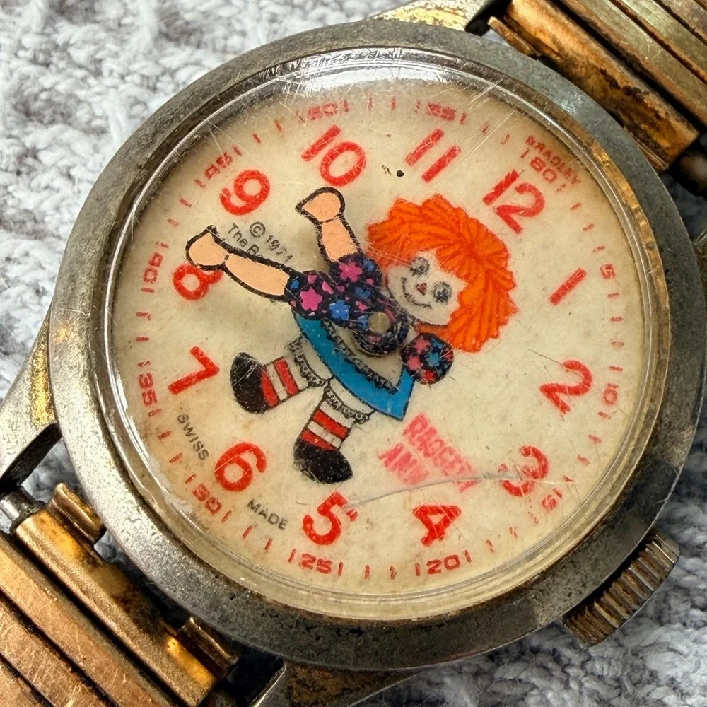 Vintage Bradley Raggedy Ann Swiss Made Watch 1971 Gold Tone Mesh Band 23 180